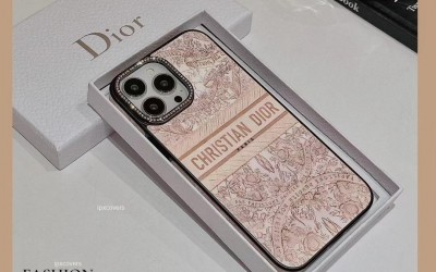 2024dior ディオール大人の女性に捧げる、バーバリー風iphoneケース。puレザー素材が高級感を際立たせます