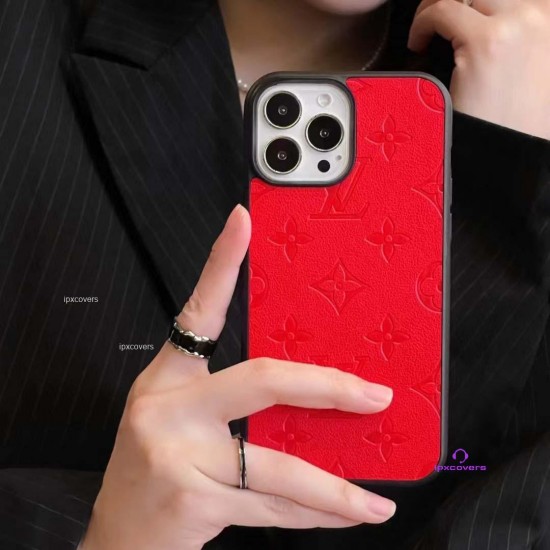 2024louis Vuitton ルイヴィトン大人かわいいを極めるなら、くすみカラーのiphoneケース。20代〜50代まで幅広い女性に大人気