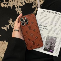 2024louis Vuitton ルイヴィトントレンドを先取りするなら、カードポケット付きiphone15ケースがおすすめ豪華な韓国風キルティングデザインで華やかさを演出